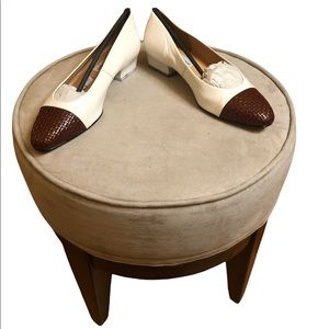 ETIENNE AIGNER, new with tags, cream color leather brown woven toe SZ 10M